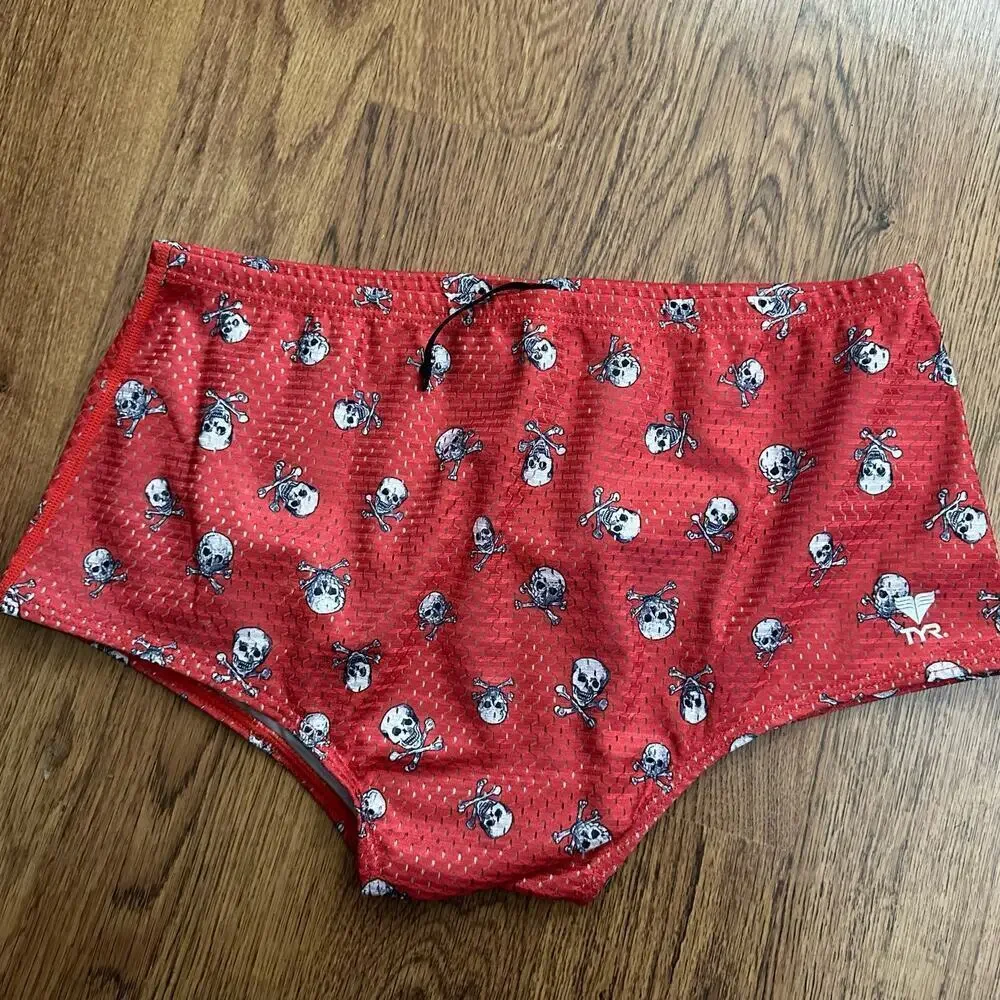 TYR red white